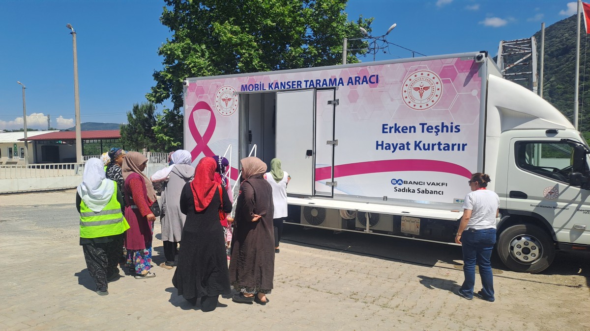 Sakarya'da kanser tarama hizmeti vatandaşların ayağına götürülüyor