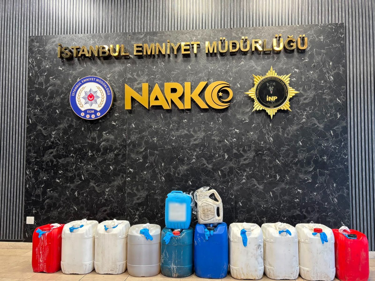 Sakarya'da 339,7 kilogram uyuşturucunun ele geçirildiği operasyonda 5 zanlı yakalandı